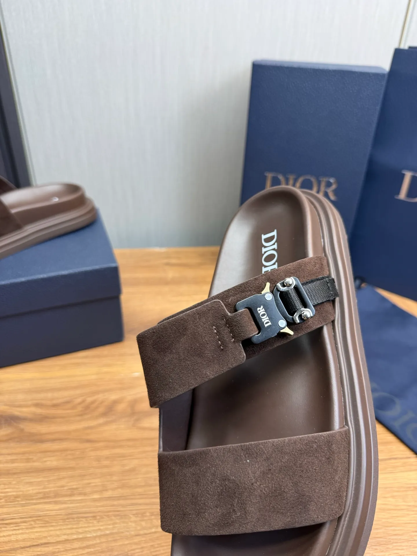 Men's shoes 300💰 Dior. Men's slippers🩴 Official website 1:1 production 38-45 size 45 46 🉑️Customized original material shipped✅